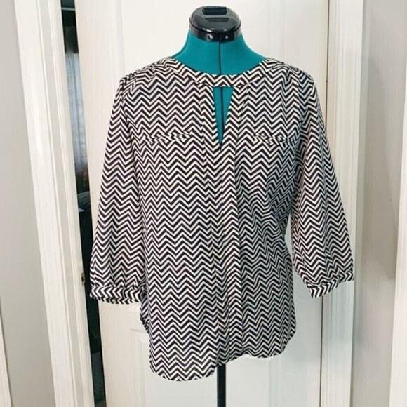 French Connection 3/4 Sleeve Keyhole Casual Career Lightweight Printed Blouse - Picture 1 of 15